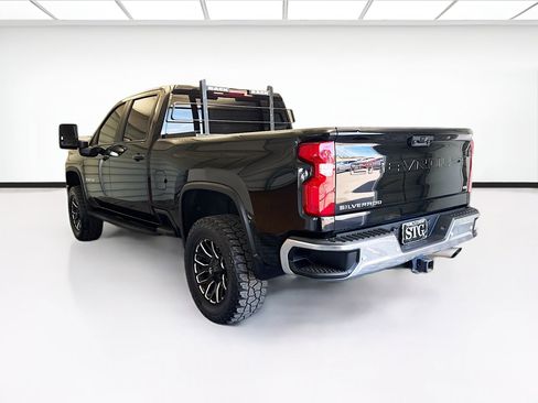 Used 2021 Chevrolet Silverado 2500 LT w/ All Star Edition image 6