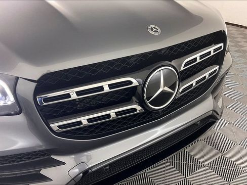 Certified 2023 Mercedes-Benz GLS 450 4MATIC image 24