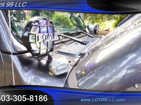 Used 2021 Jeep Gladiator Sport image 39