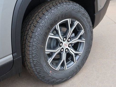 New 2026 GMC Acadia AT4 w/ Super Cruise Package AWD/4WD image 41