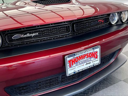 Used 2019 Dodge Challenger R/T Scat Pack RWD image 30