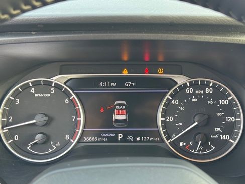 Certified 2025 Nissan Rogue SV image 20