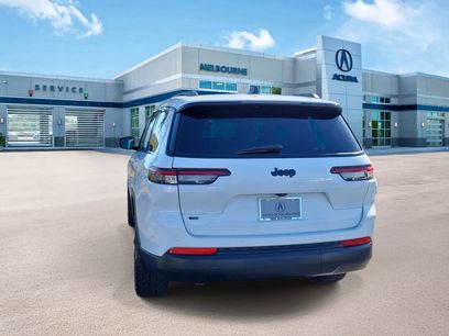 Used 2022 Jeep Grand Cherokee L Laredo