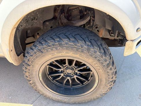 Used 2019 Ford F150 Raptor w/ Equipment Group 802A Luxury AWD/4WD image 17