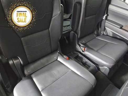 Used 2024 Lexus GX 550 image 18