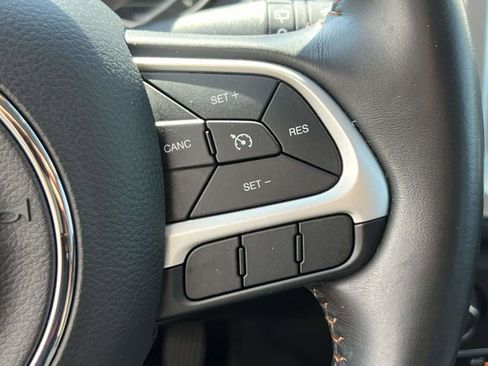 Certified 2018 Jeep Compass Latitude w/ Popular Equipment Group AWD/4WD image 21