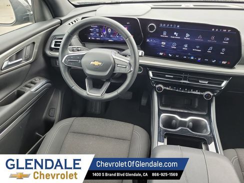 Certified 2024 Chevrolet Traverse LT AWD/4WD image 24