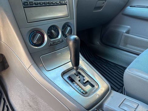 Used 2005 Subaru Forester 2.5X image 25