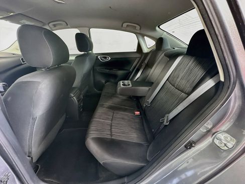Used 2018 Nissan Sentra SV FWD image 22