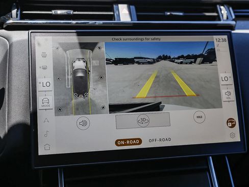 New 2026 Land Rover Range Rover Velar Dynamic SE image 21