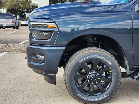 New 2026 RAM 2500 Laramie w/ Night Edition AWD/4WD image 8