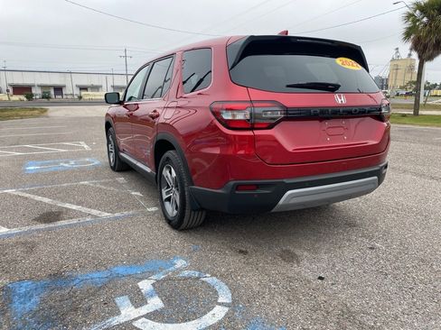 Used 2023 Honda Pilot EX-L image 5