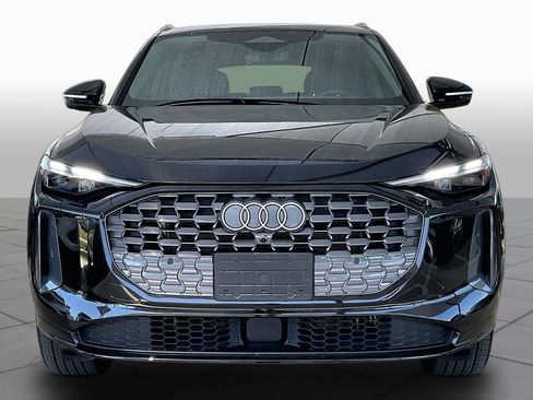 Used 2025 Audi Q5 Premium w/ Convenience Package AWD/4WD image 4