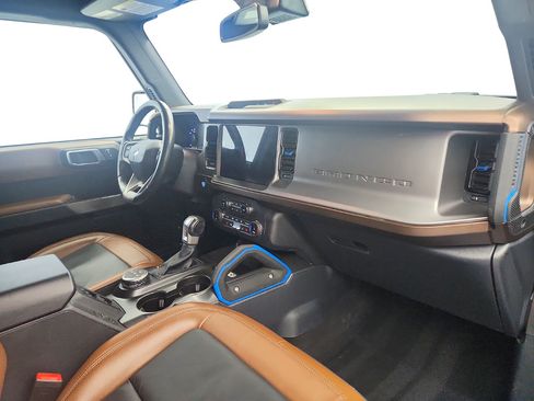 Used 2022 Ford Bronco Outer Banks AWD/4WD image 23
