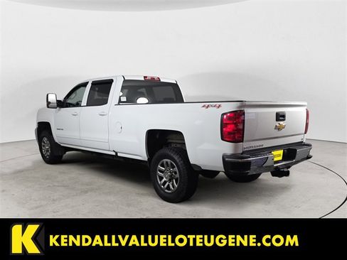 Used 2015 Chevrolet Silverado 3500 LT image 3