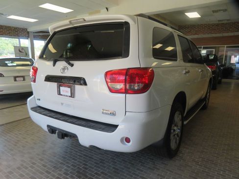 Used 2012 Toyota Sequoia Platinum AWD/4WD image 68