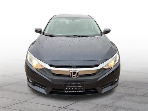 Used 2017 Honda Civic EX-T image 2