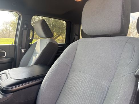 Used 2024 RAM 2500 Big Horn image 18