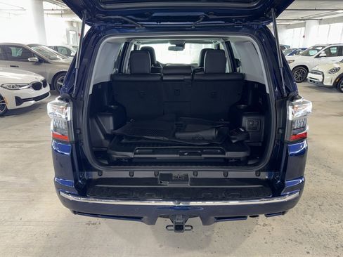Used 2022 Toyota 4Runner Limited RWD image 13