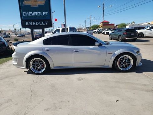 Used 2021 Dodge Charger Scat Pack RWD image 3