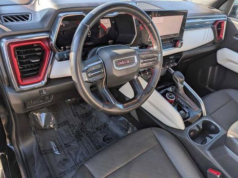 Used 2023 GMC Canyon AT4X AWD/4WD image 2
