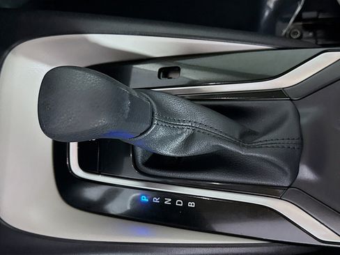 Used 2025 Toyota Corolla LE image 20