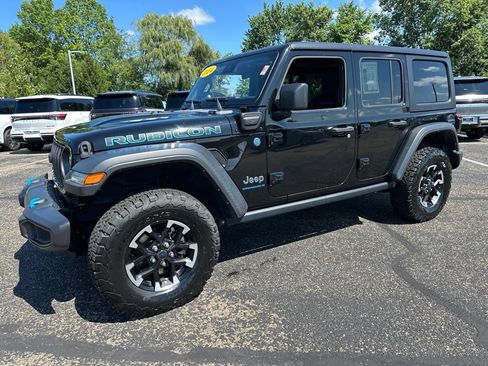 Used 2024 Jeep Wrangler Unlimited Rubicon 4xe AWD/4WD image 6