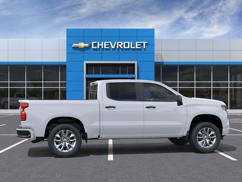 New 2026 Chevrolet Silverado 1500 Custom RWD image 6
