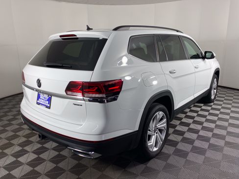 Used 2023 Volkswagen Atlas SE AWD/4WD image 7