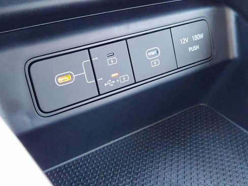 New 2026 Hyundai Tucson SE image 17