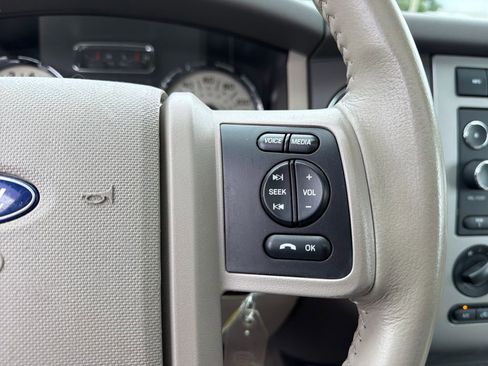 Used 2012 Ford Expedition EL XLT RWD image 23