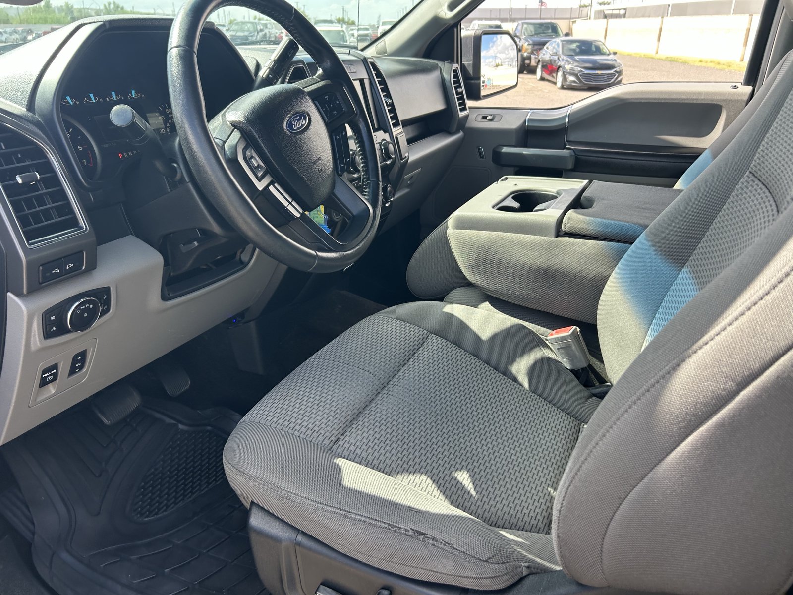Used 2018 Ford F150 XLT w/ Equipment Group 302A Luxury AWD/4WD image 11