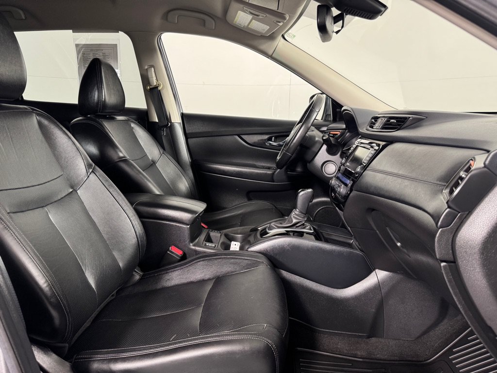 Used 2018 Nissan Rogue SL AWD/4WD image 23