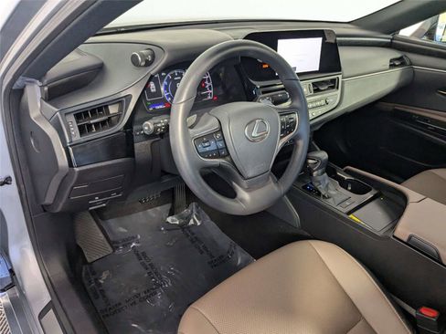 Used 2025 Lexus ES 350 ES 350 w/ Premium Package image 8