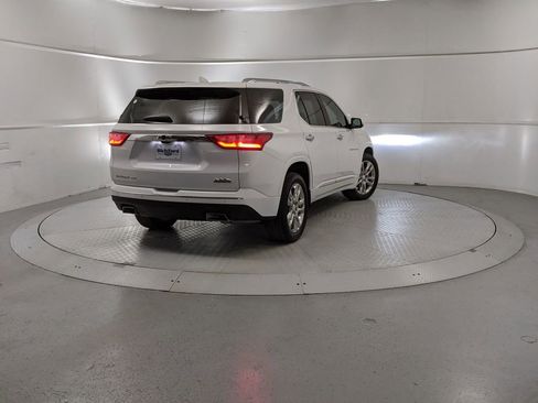 Used 2018 Chevrolet Traverse High Country image 3