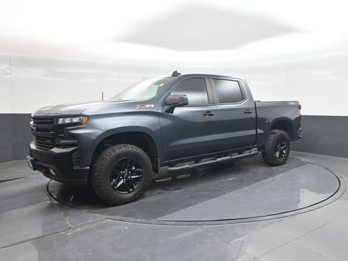 Used 2020 Chevrolet Silverado 1500 LT Trail Boss image 1