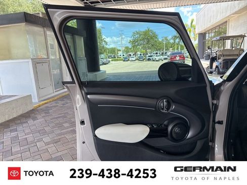 Used 2022 MINI Cooper S FWD image 21