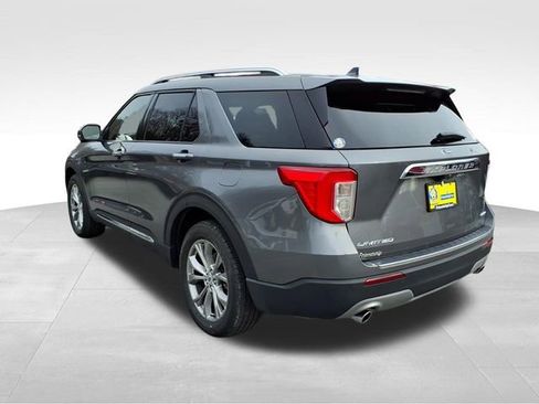 Certified 2022 Ford Explorer Limited w/ Equipment Group 301A image 6