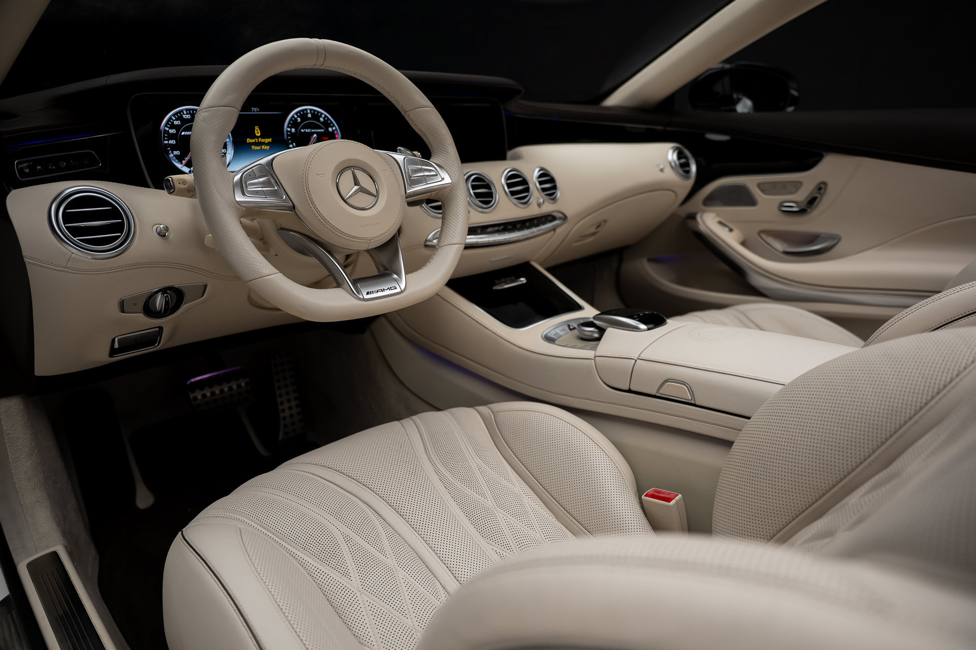 Used 2017 Mercedes-Benz S 65 AMG Cabriolet image 2