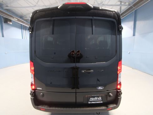 New 2026 Ford Transit 350 148 Medium Roof Wagon image 22