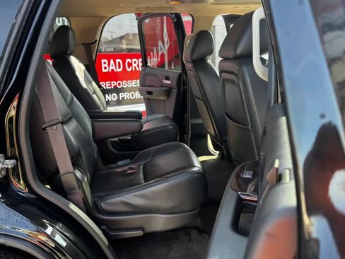 Used 2013 GMC Yukon Denali AWD/4WD image 20