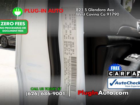 Used 2018 Jeep Grand Cherokee Altitude AWD/4WD image 10