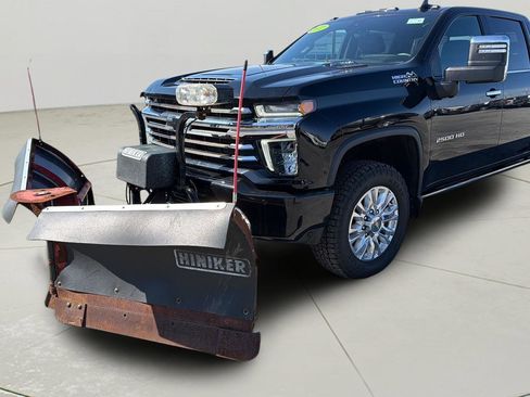 Used 2022 Chevrolet Silverado 2500 High Country w/ Z71 Off-Road Package AWD/4WD image 8