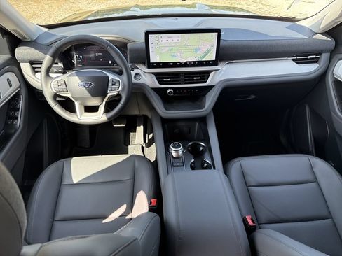 New 2026 Ford Explorer Active w/ Active Comfort Package RWD image 27