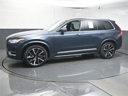 Used 2023 Volvo XC90 B6 Plus w/ Protection Package Premier image 4