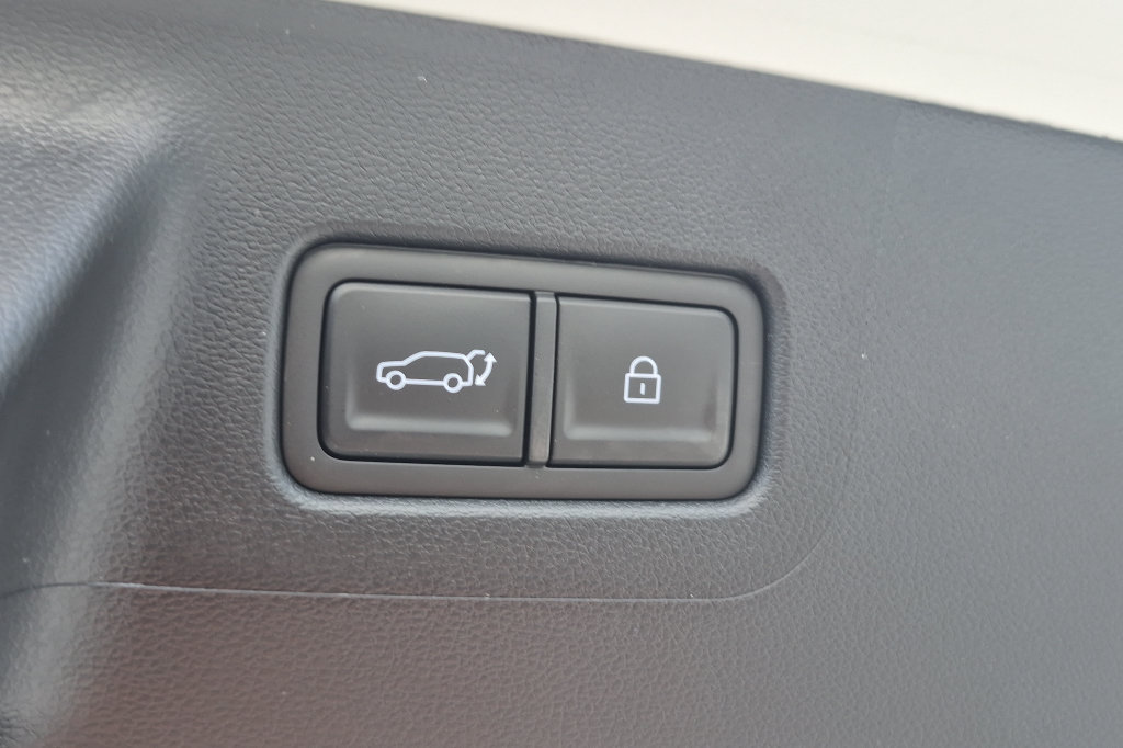 New 2027 Hyundai Santa Fe Limited FWD image 8