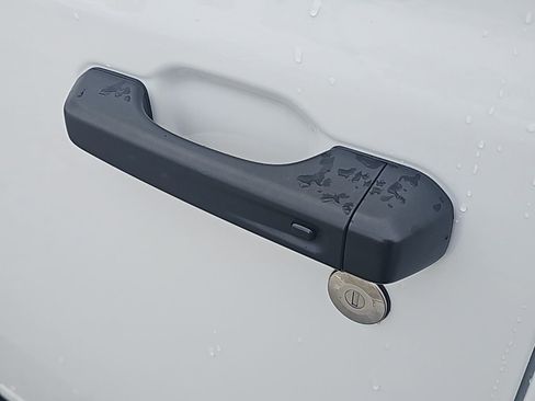 Used 2024 Jeep Gladiator Mojave w/ Safety Group image 9