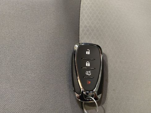 Used 2018 Chevrolet Malibu LT FWD image 32