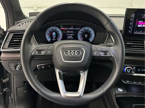 Used 2023 Audi Q5 2.0T Premium Plus w/ Premium Plus Package AWD/4WD image 24