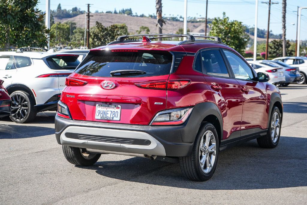 Used 2023 Hyundai Kona SEL AWD/4WD image 6